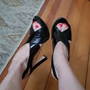 Kenneth Cole, leather, black platform sandals